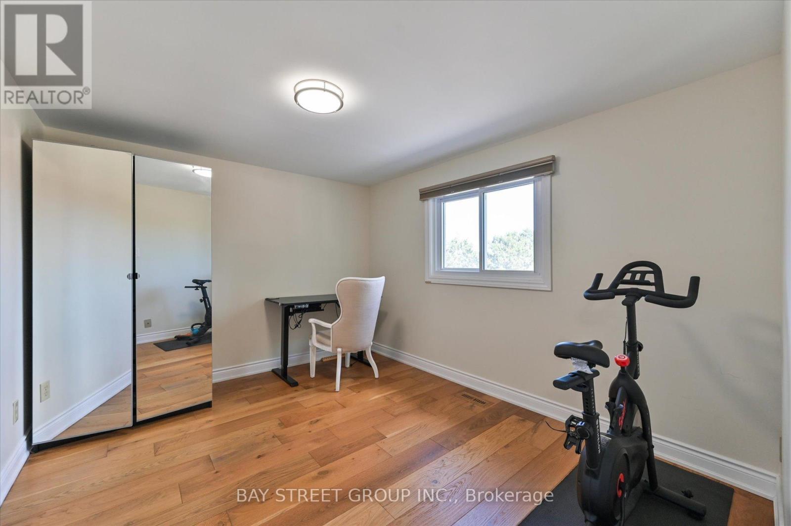 22 of 36 - 378 East 24Th Street, Hamilton, ON - Indoor Photo Showing Gym Room