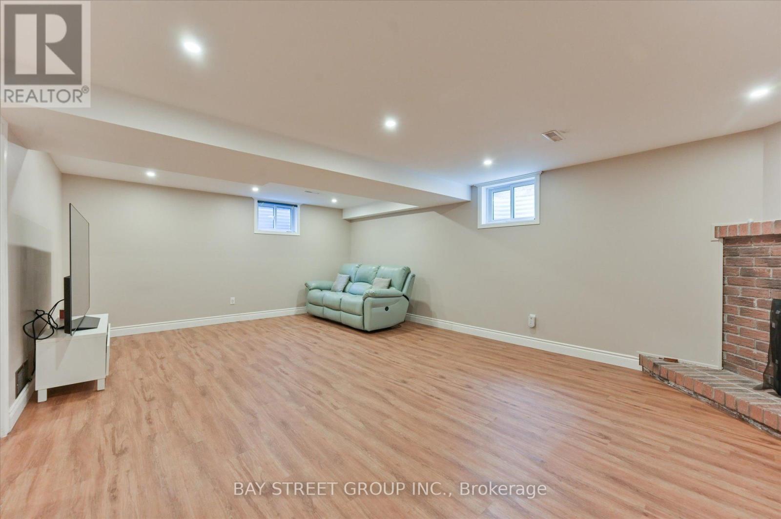 30 of 36 - 378 East 24Th Street, Hamilton, ON - Indoor Photo Showing Basement