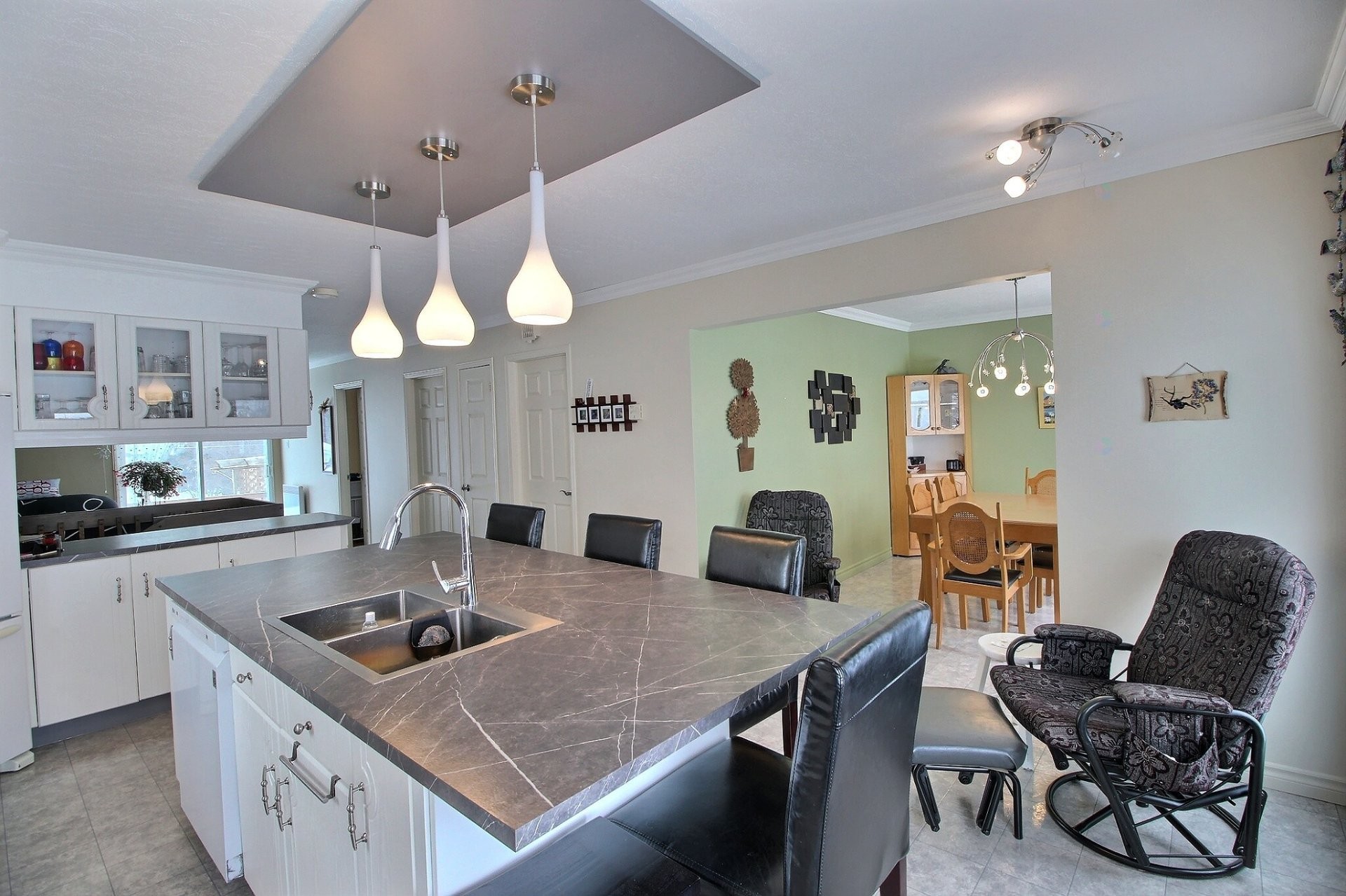 Cuisine - 38 Av. Renaud, Rouyn-Noranda, QC - Indoor Photo Showing Kitchen With Double Sink