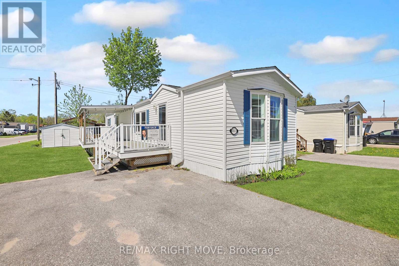 4041 Ash Crescent, Severn, ON