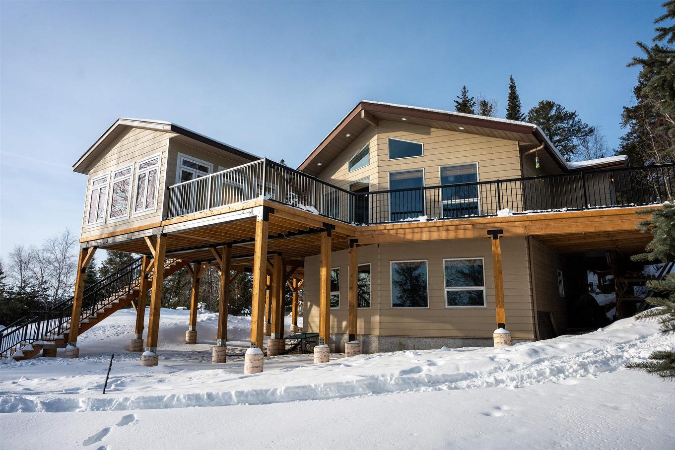 220D Phantom Drive, Kenora, ON - Outdoor With Deck Patio Veranda