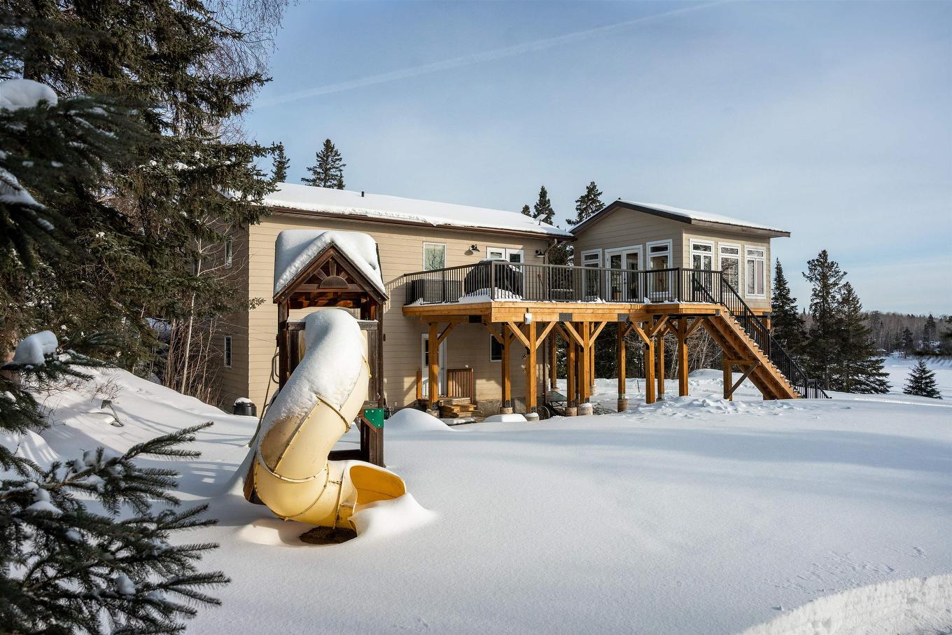 220D Phantom Drive, Kenora, ON - Outdoor