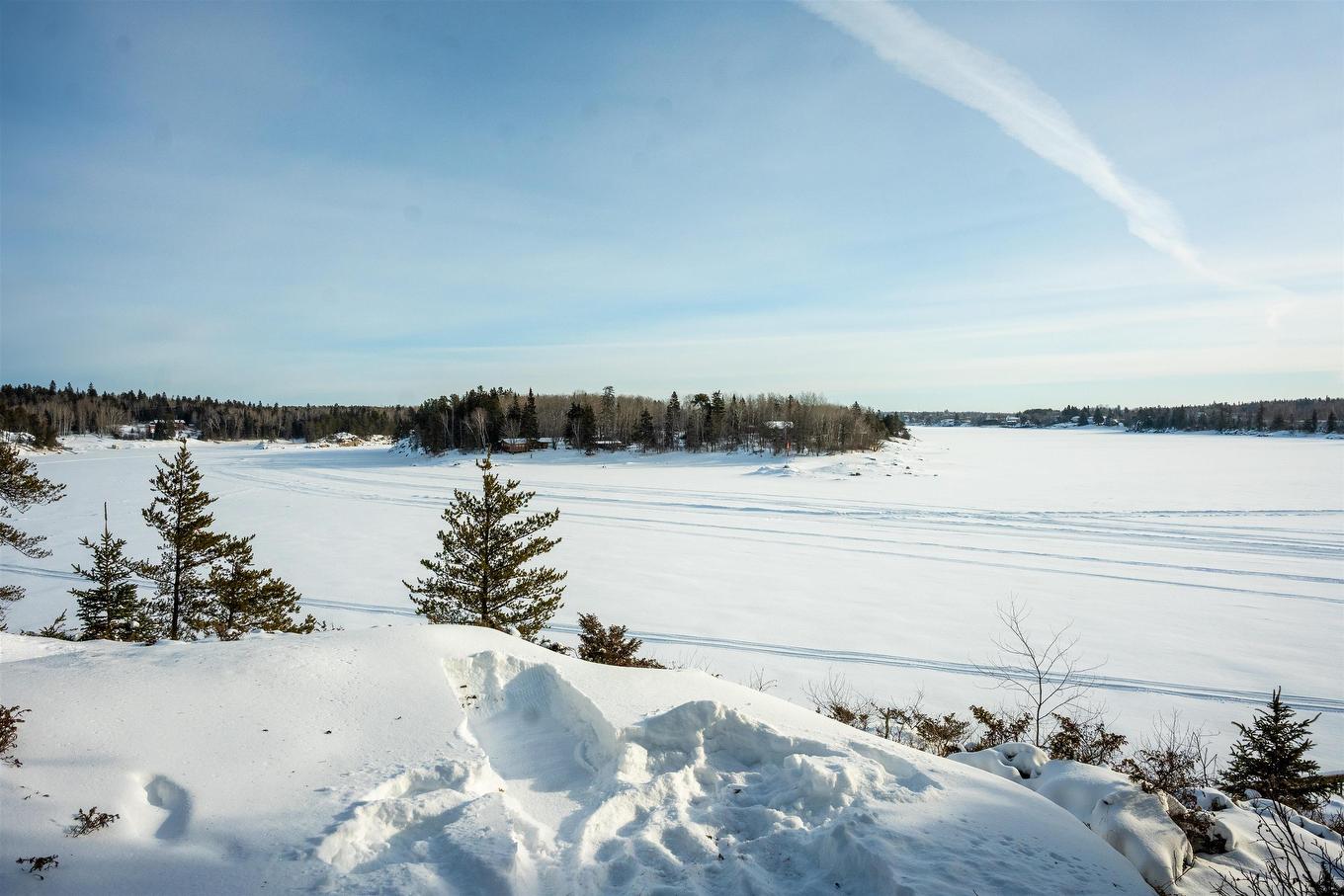 220D Phantom Drive, Kenora, ON - Outdoor With Body Of Water With View