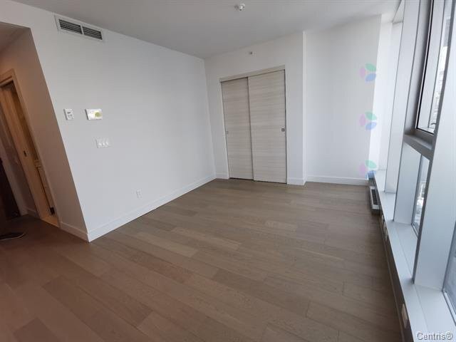 Bedroom - 1707-1400 Boul. René-Lévesque O., Montréal (Ville-Marie), QC - Indoor Photo Showing Other Room