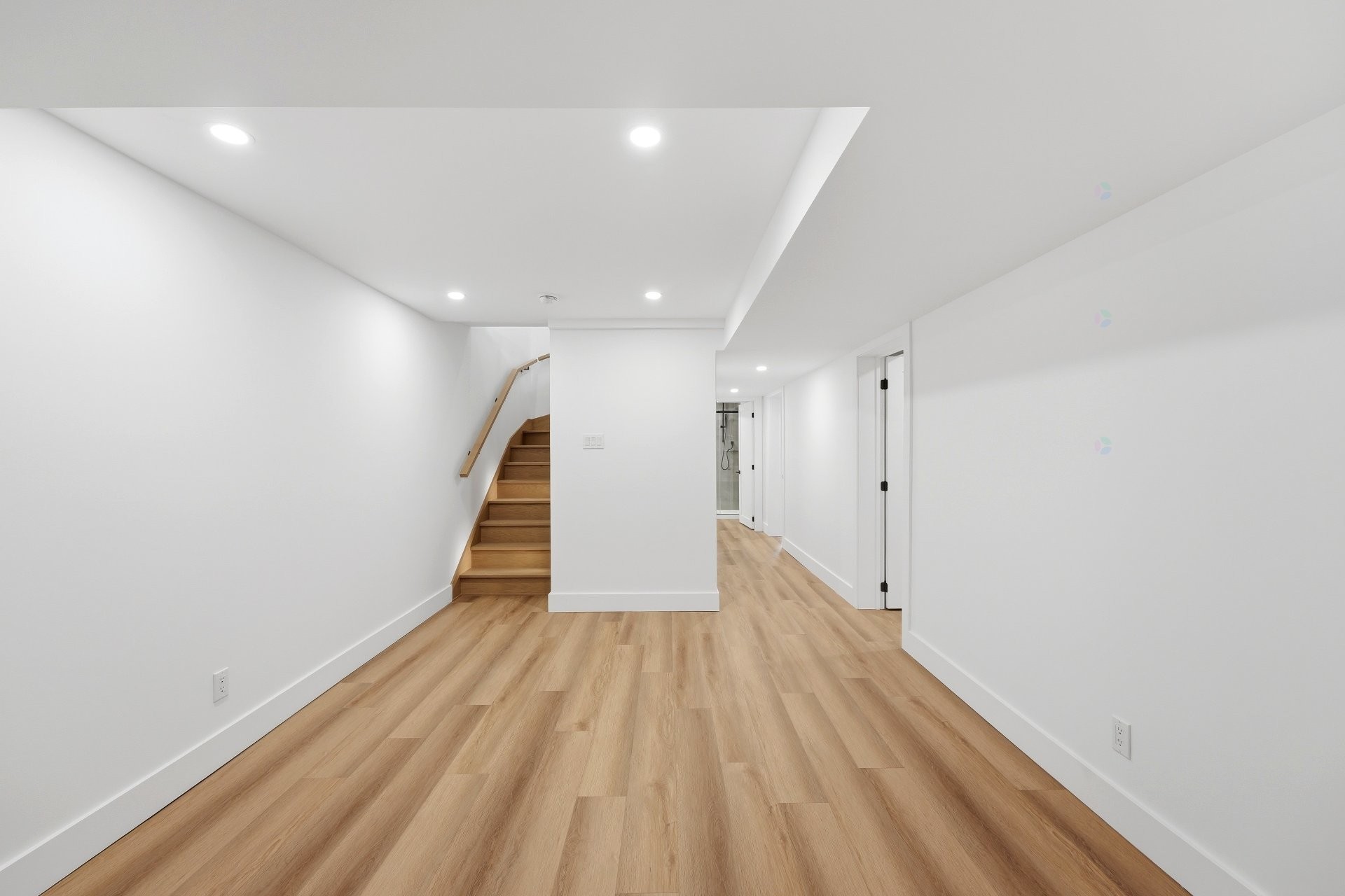 Salle familiale - 137 Av. Querbes, Montréal (Outremont), QC - Indoor Photo Showing Other Room