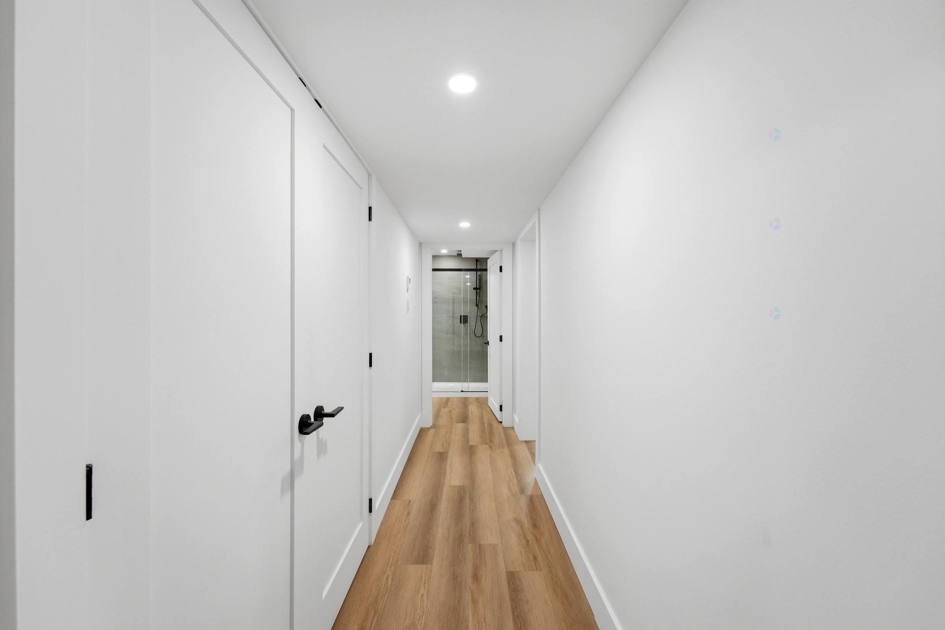 Hall d'entrée/Vestibule - 137 Av. Querbes, Montréal (Outremont), QC - Indoor Photo Showing Other Room