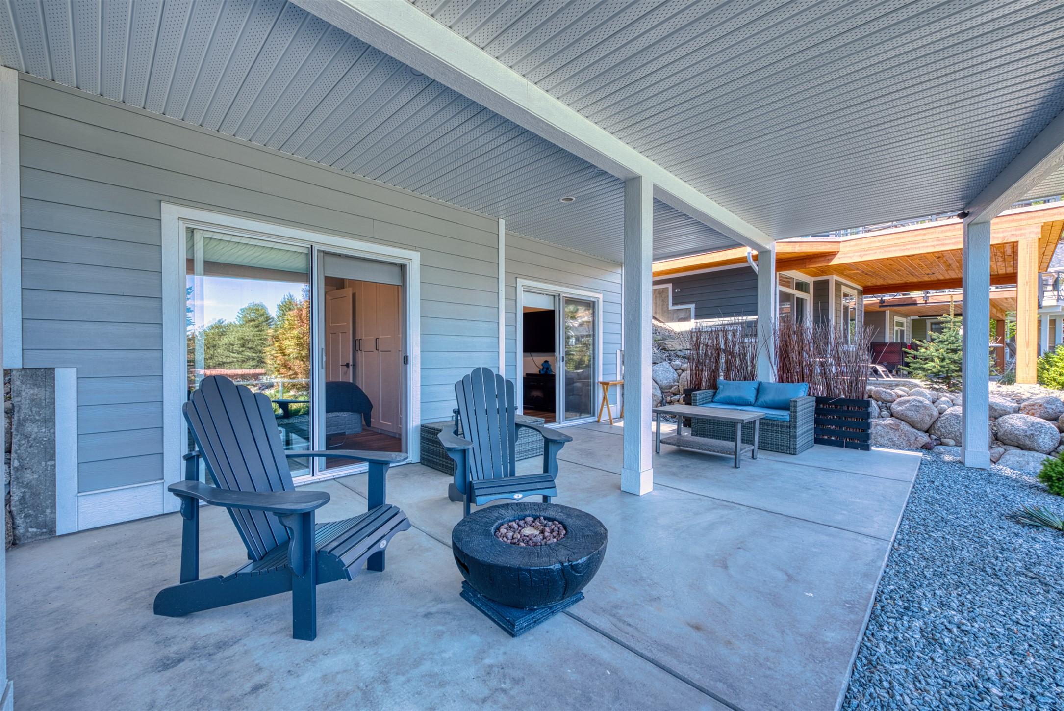 348-6833 Madrid Way, Kelowna, BC - Outdoor With Deck Patio Veranda With Exterior
