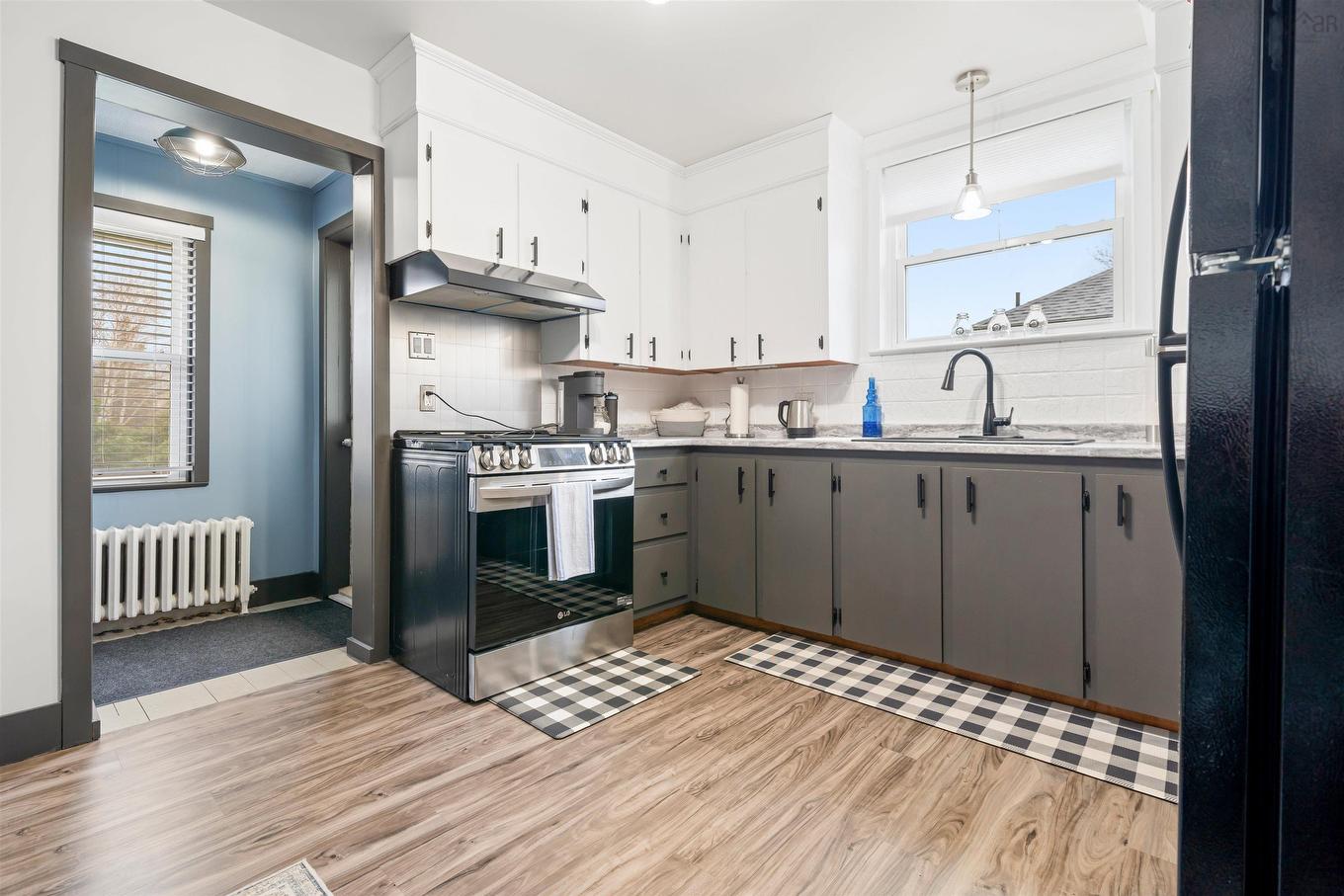 21 6Th Street, Trenton, NS