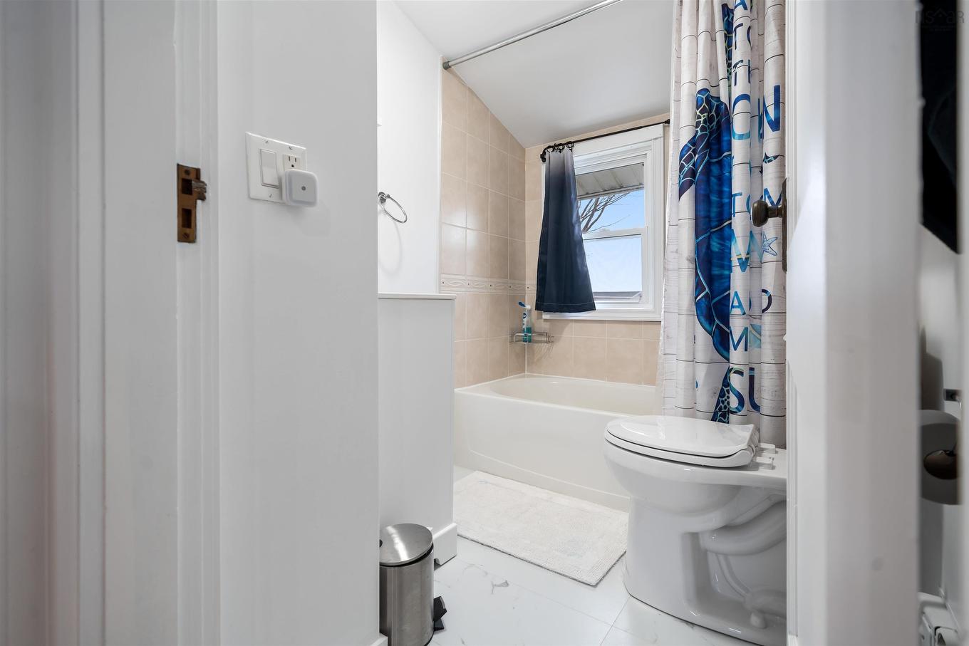21 6Th Street, Trenton, NS