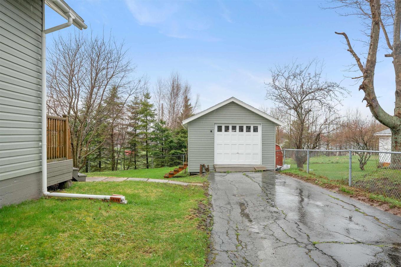 21 6Th Street, Trenton, NS