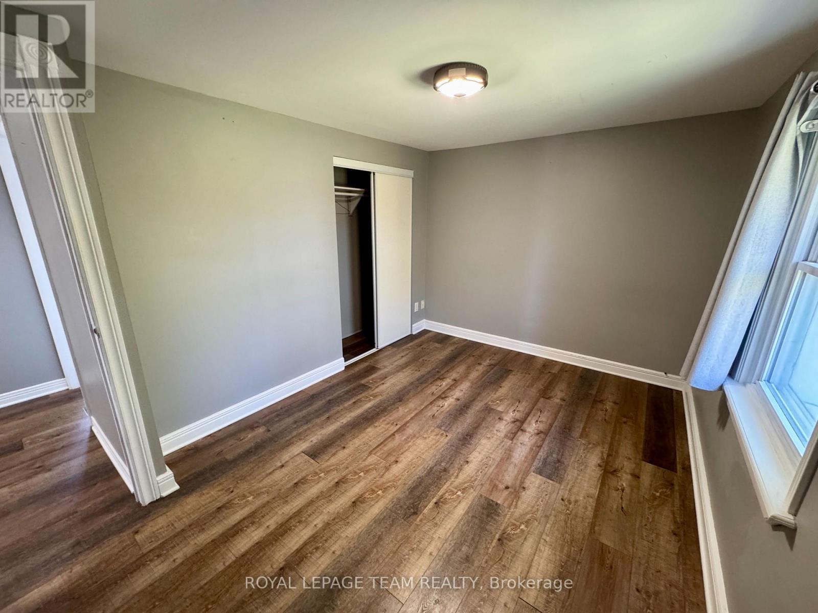 1297 Kitchener Avenue, Ottawa, ON - Indoor Photo Showing Other Room