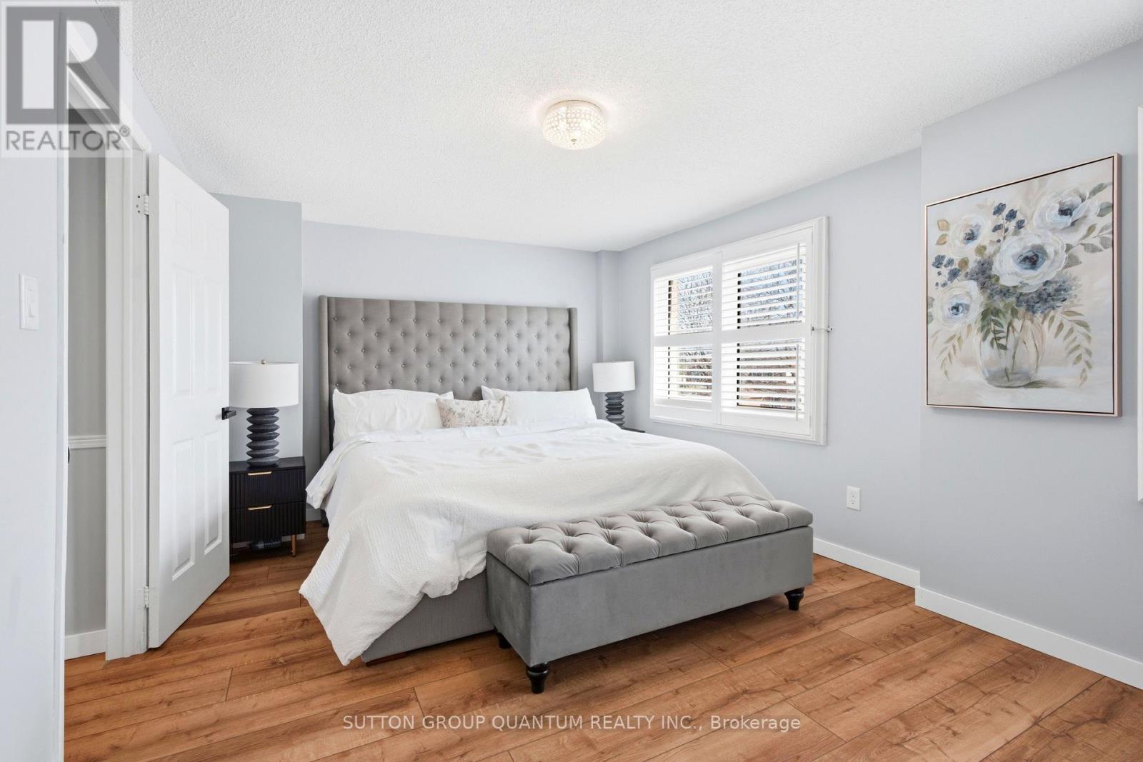 3403 Chartrand Crescent, Mississauga, ON - Indoor Photo Showing Bedroom
