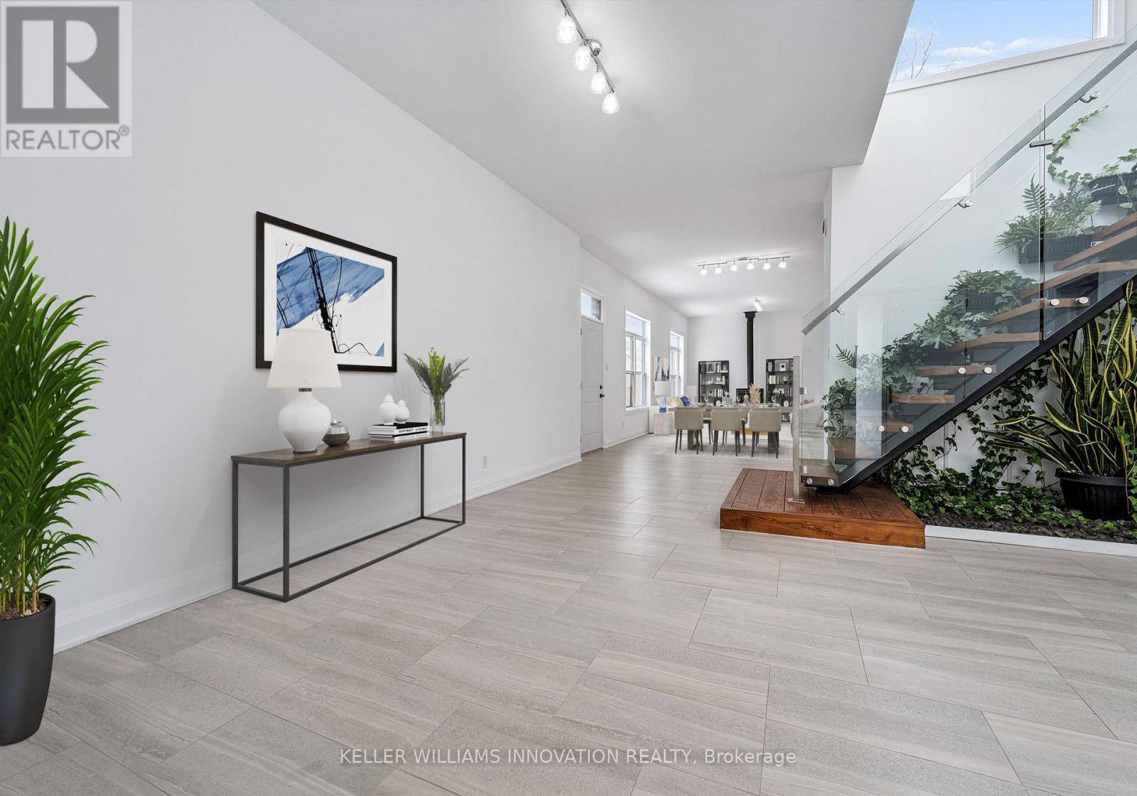 This photo has been virtually staged. - 149 Woolwich Street, Waterloo, ON - Indoor Photo Showing Other Room