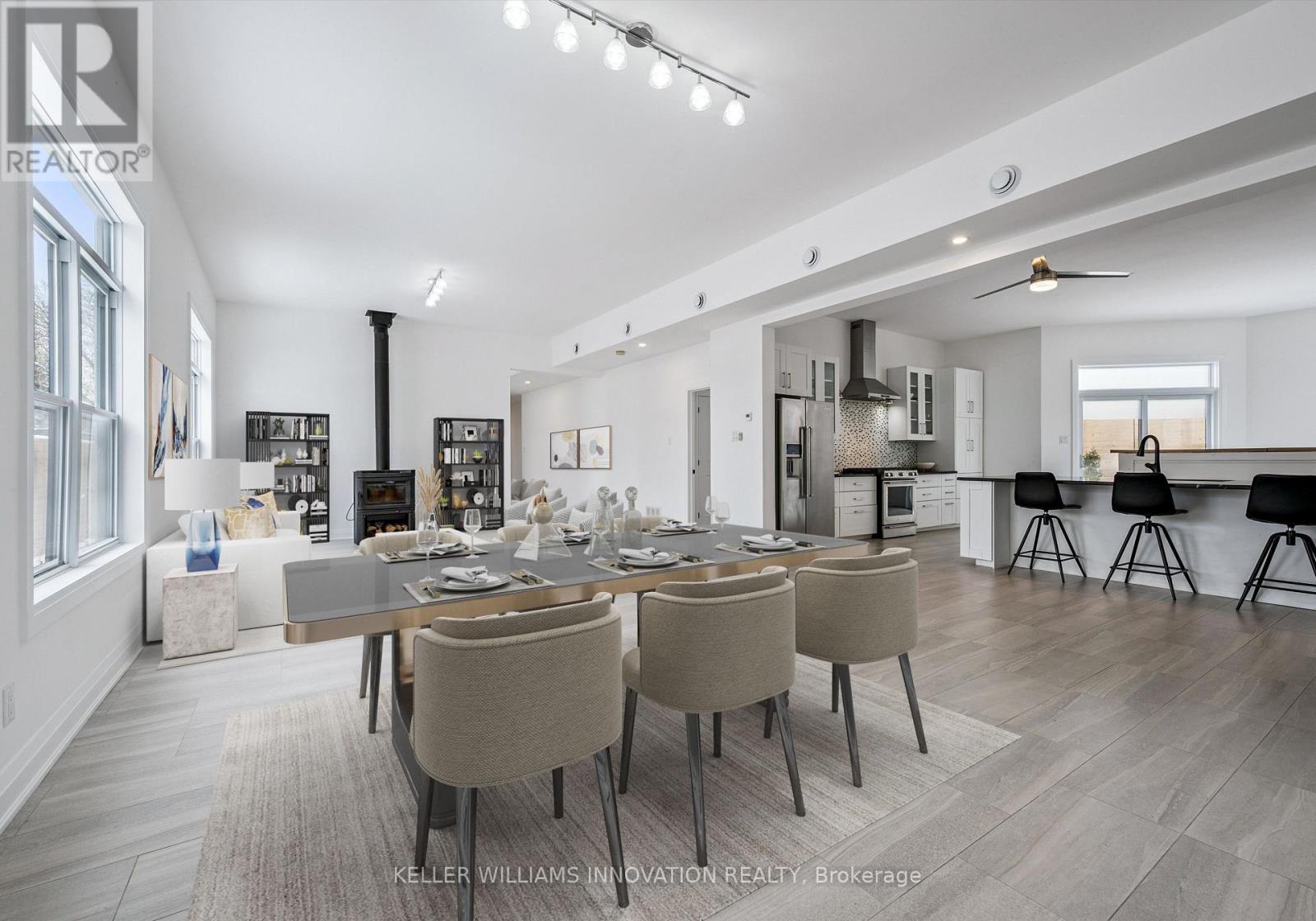 This photo has been virtually staged. - 149 Woolwich Street, Waterloo, ON - Indoor Photo Showing Dining Room