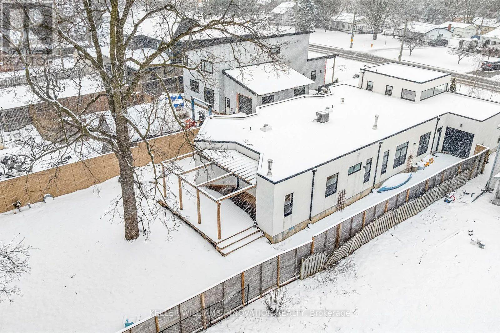 149 Woolwich Street, Waterloo, ON - Outdoor
