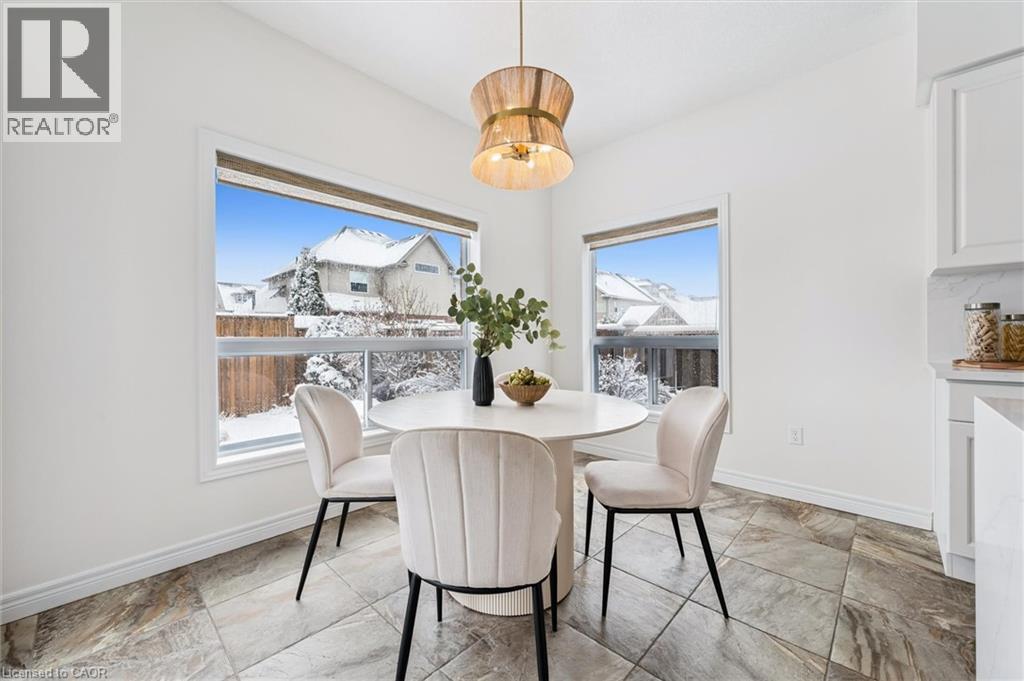 130 Coopershawk Street, Kitchener, ON - Indoor Photo Showing Dining Room