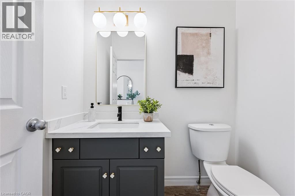 130 Coopershawk Street, Kitchener, ON - Indoor Photo Showing Bathroom