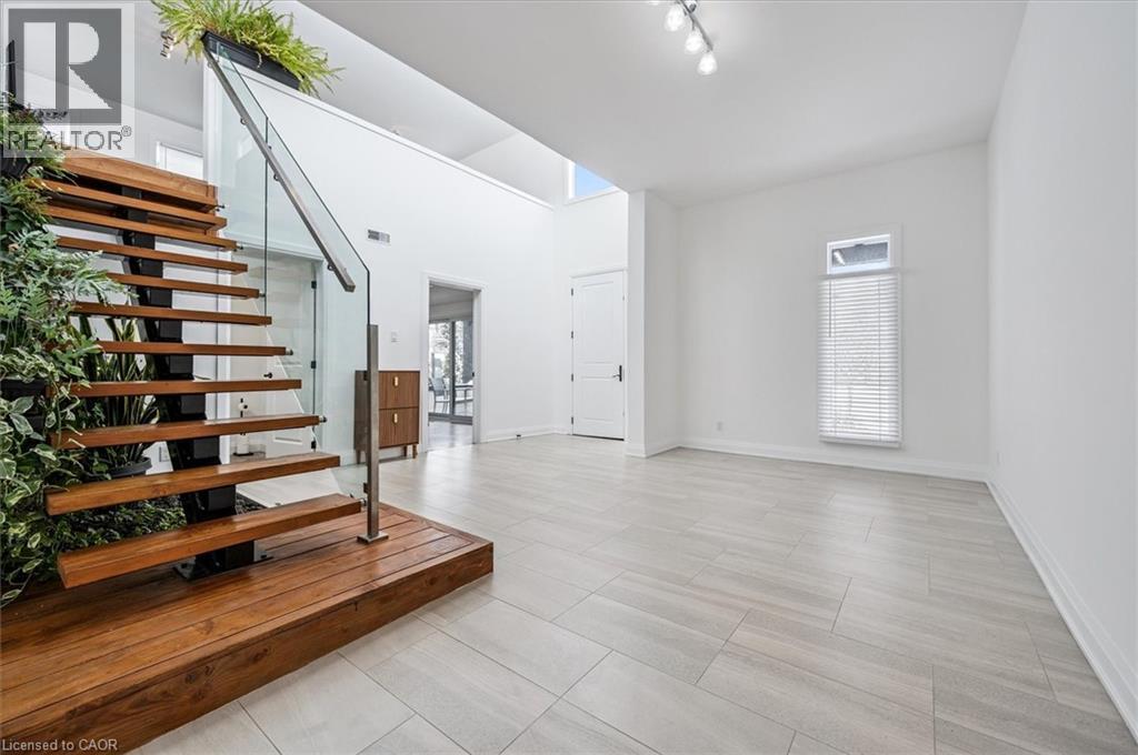 149 Woolwich Street, Waterloo, ON - Indoor Photo Showing Other Room