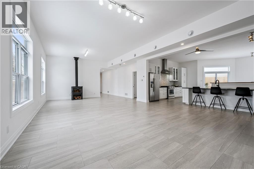 149 Woolwich Street, Waterloo, ON - Indoor