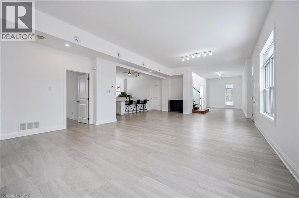 149 Woolwich Street, Waterloo, ON - Indoor