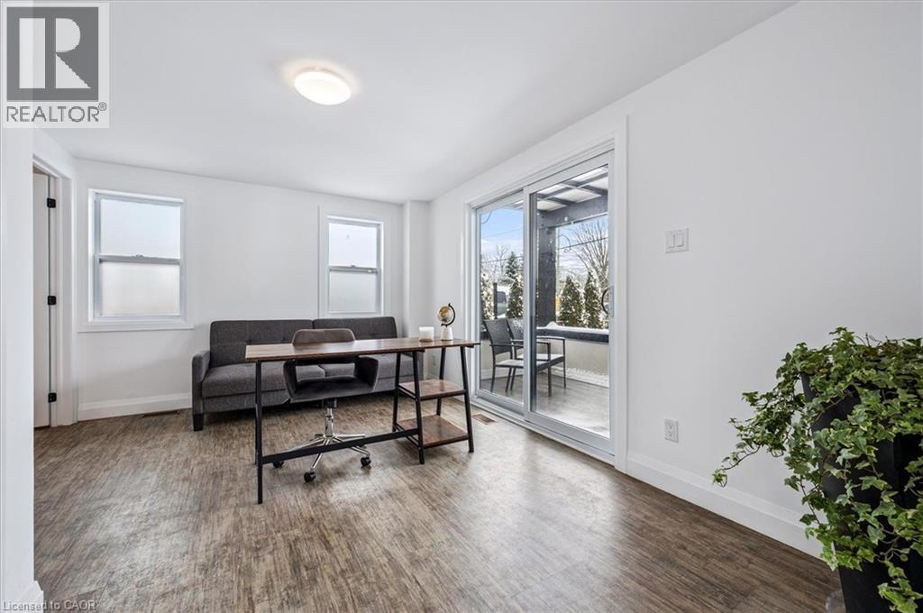 149 Woolwich Street, Waterloo, ON - Indoor