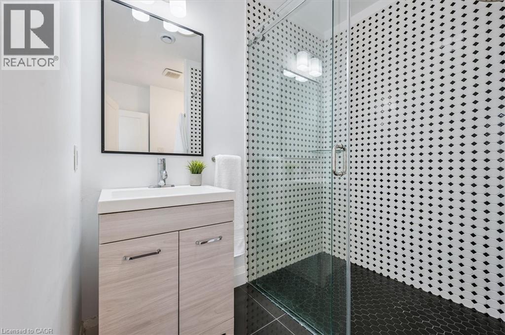 149 Woolwich Street, Waterloo, ON - Indoor