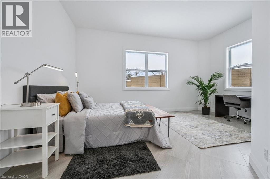 149 Woolwich Street, Waterloo, ON - Indoor Photo Showing Bedroom
