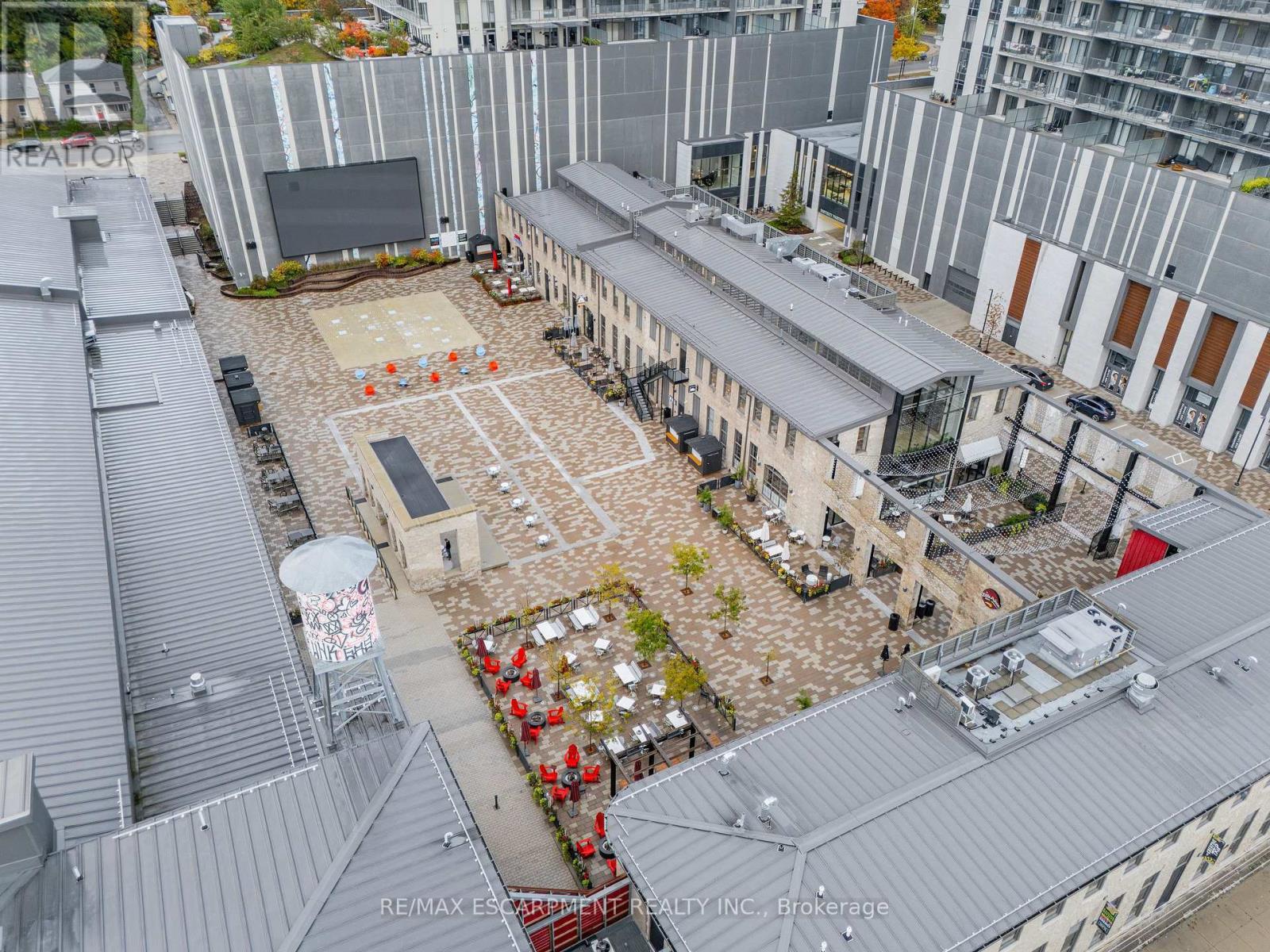 201 - 25 Concession Street, Cambridge, ON - Outdoor