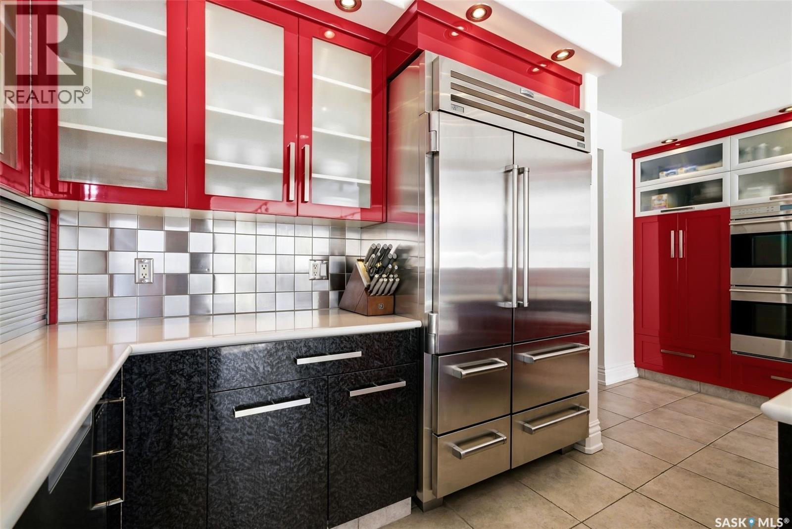 3606 Selinger Crescent, Regina, SK - Indoor Photo Showing Kitchen