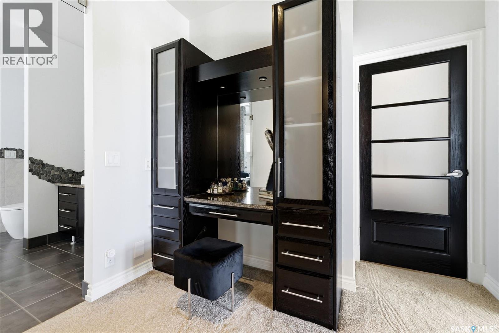 3606 Selinger Crescent, Regina, SK - Indoor