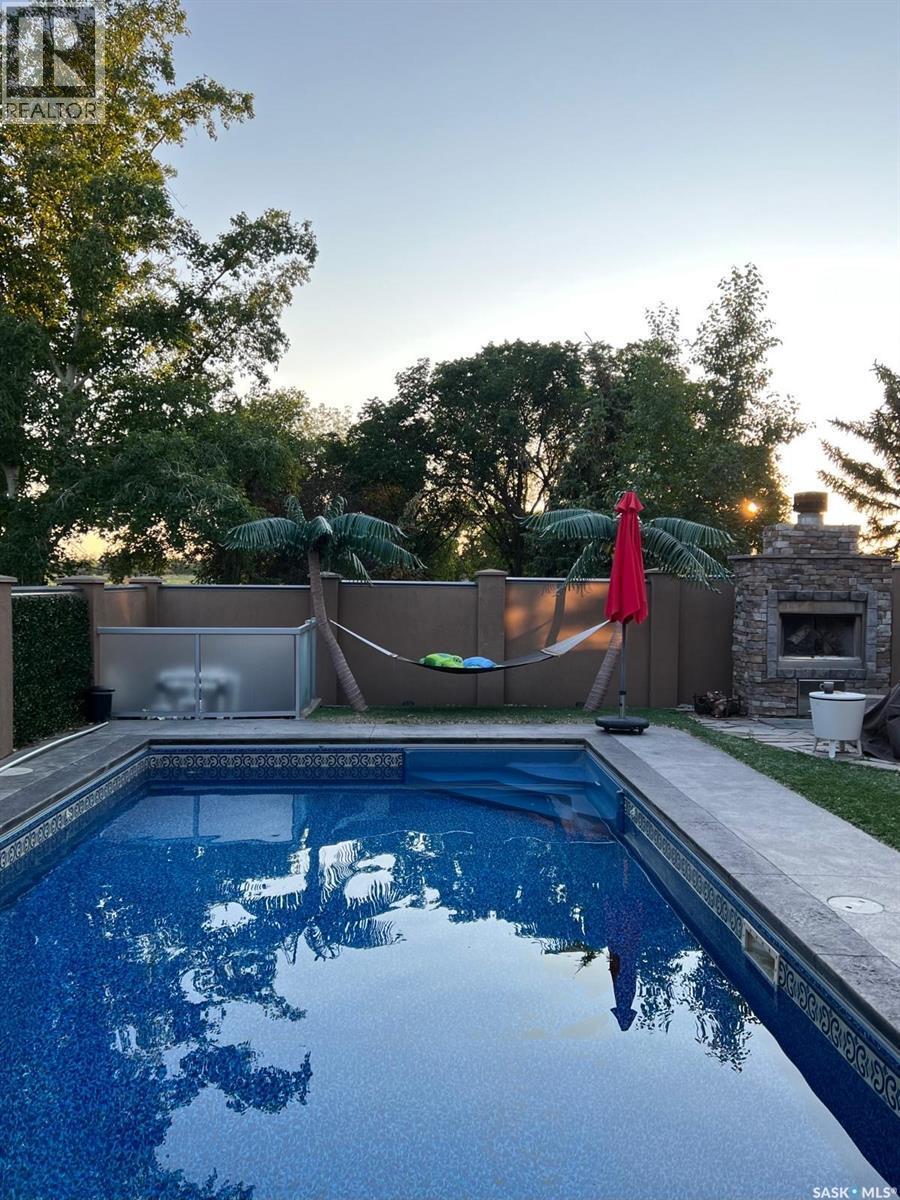 3606 Selinger Crescent, Regina, SK - Outdoor With In Ground Pool