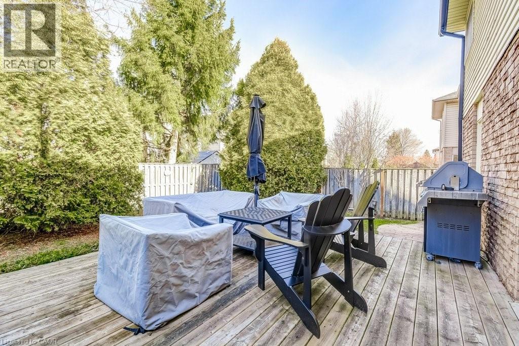 2444 Butternut Crescent, Burlington, ON - Outdoor With Deck Patio Veranda With Exterior