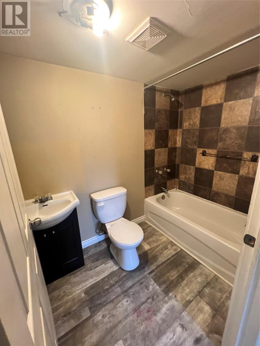 APT #6, Bathroom - 346 Highway East, Victoria, NL