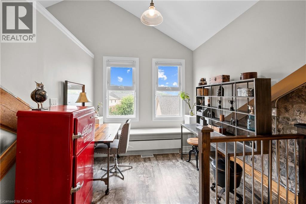 Office space featuring wood finished floors and vaulted ceiling - 25 Concession Street Unit# 201, Cambridge, ON - Indoor Photo Showing Office
