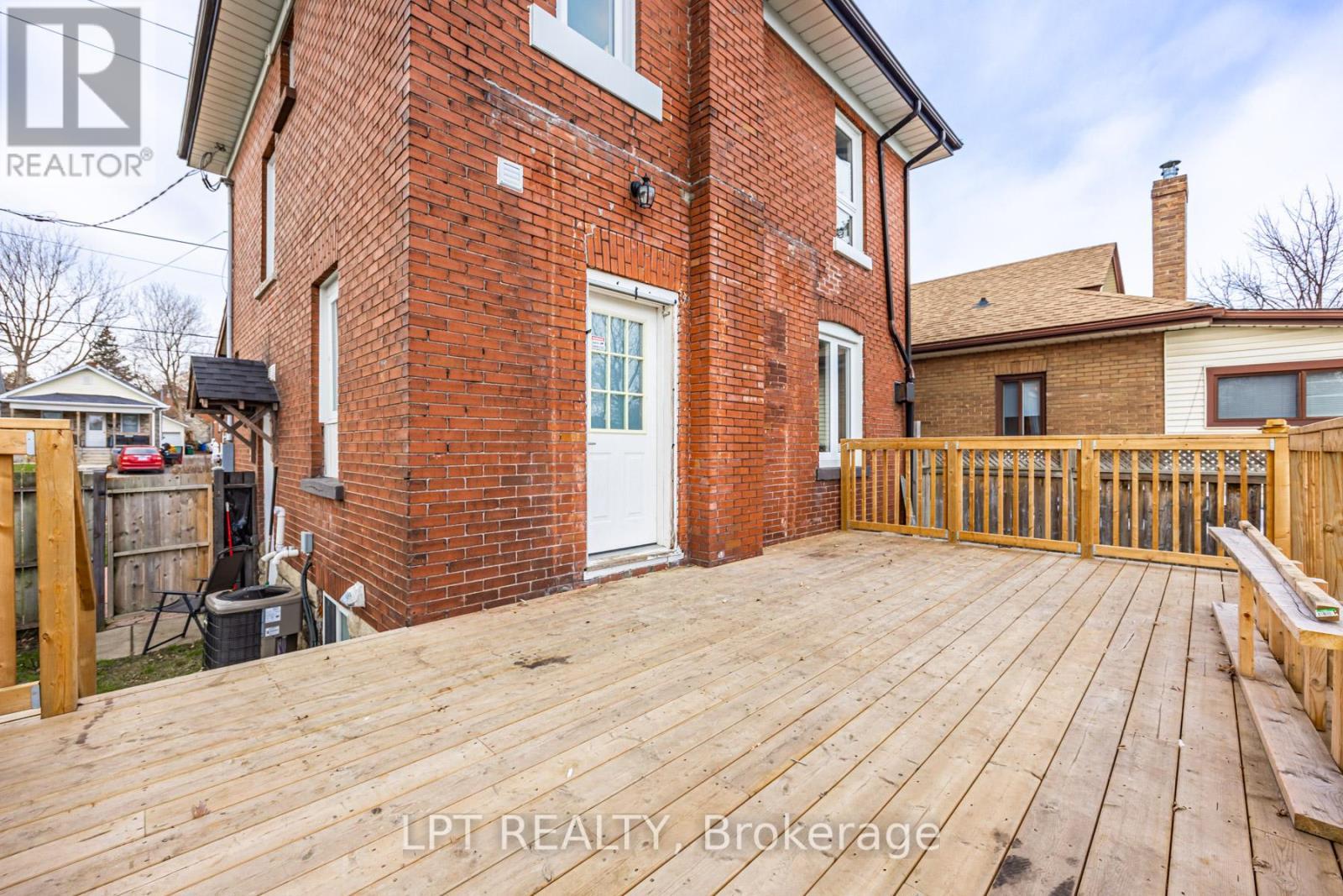 201 Ritson Road S, Oshawa, ON - Outdoor With Deck Patio Veranda With Exterior