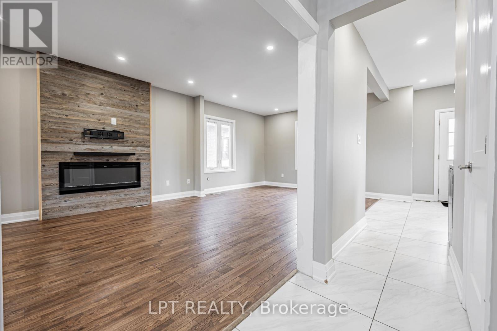 201 Ritson Road S, Oshawa, ON - Indoor With Fireplace