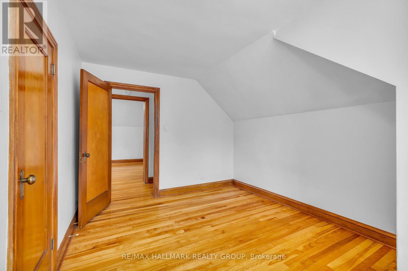 150 Ruskin Street, Ottawa, ON - Indoor Photo Showing Other Room