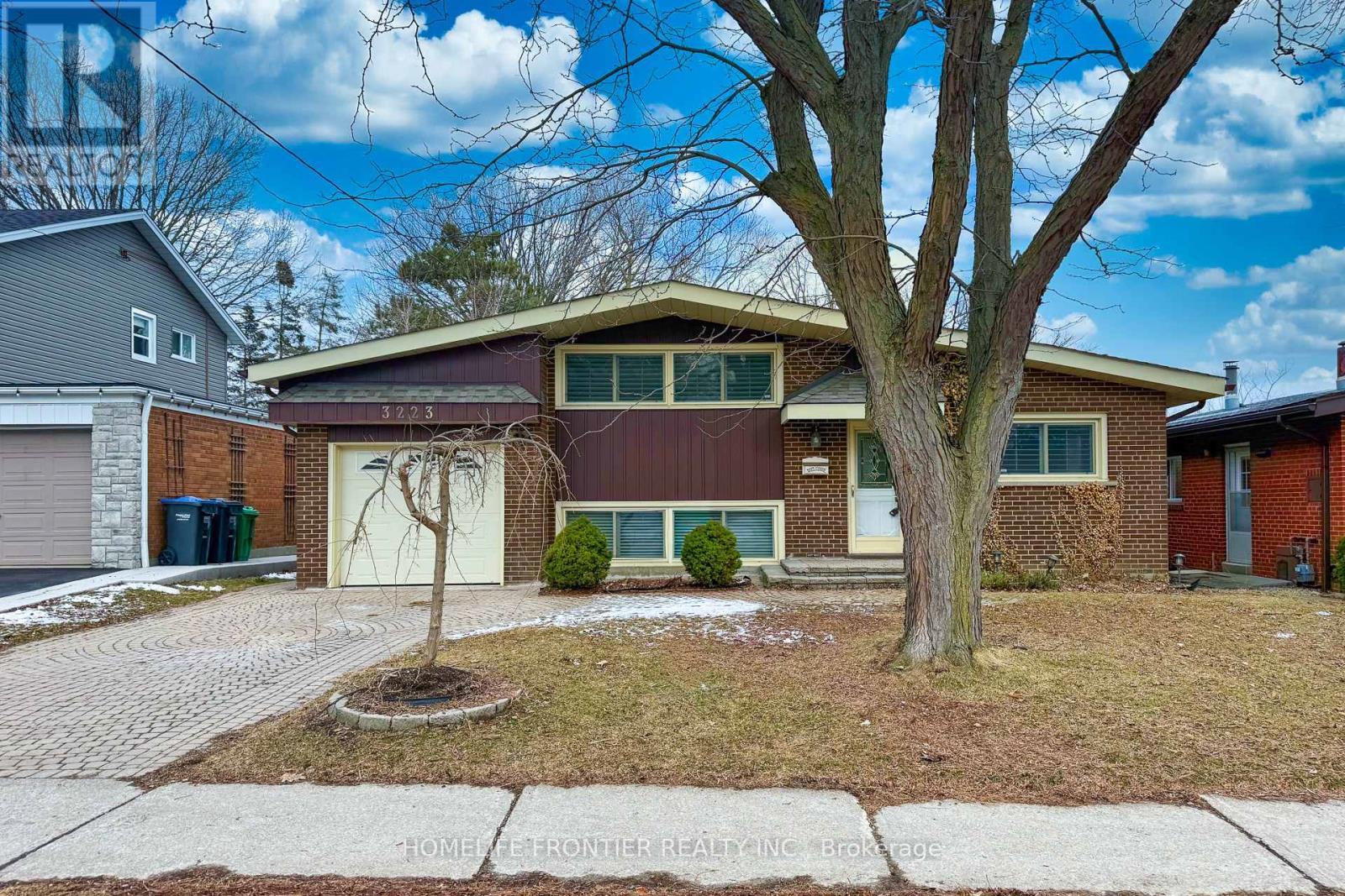 3223 Constitution Boulevard, Mississauga, ON - Outdoor