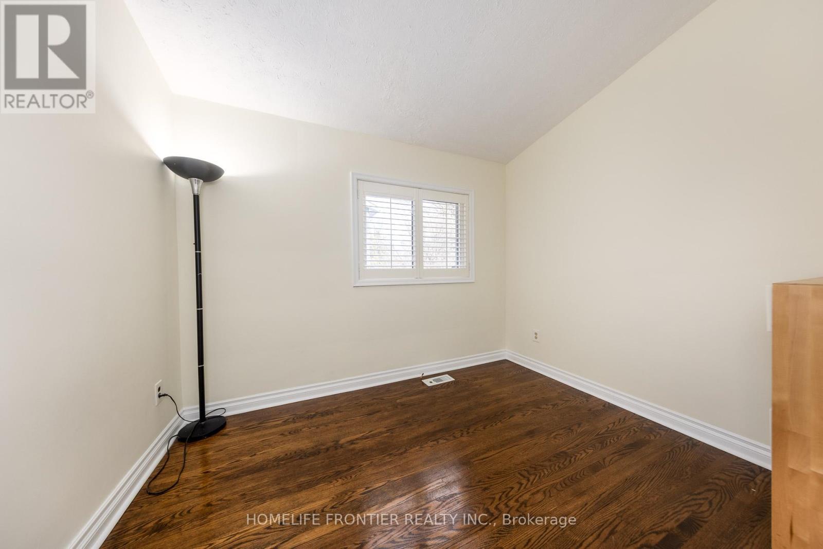 3223 Constitution Boulevard, Mississauga, ON - Indoor Photo Showing Other Room