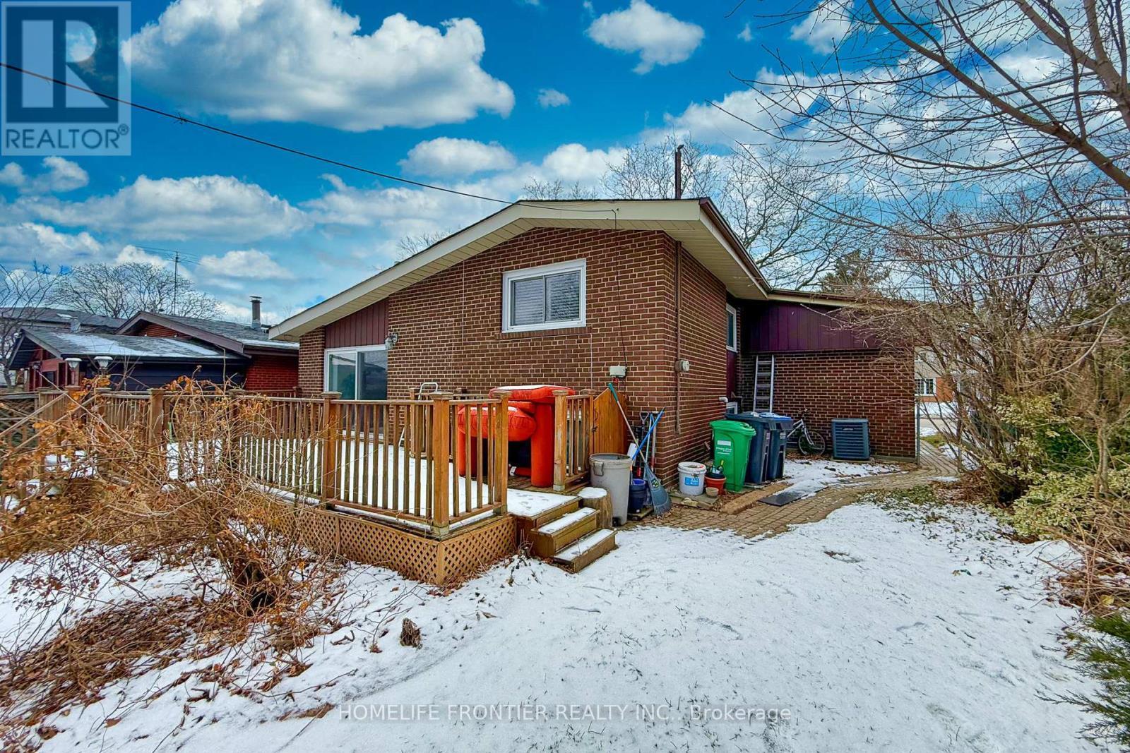 3223 Constitution Boulevard, Mississauga, ON - Outdoor With Deck Patio Veranda