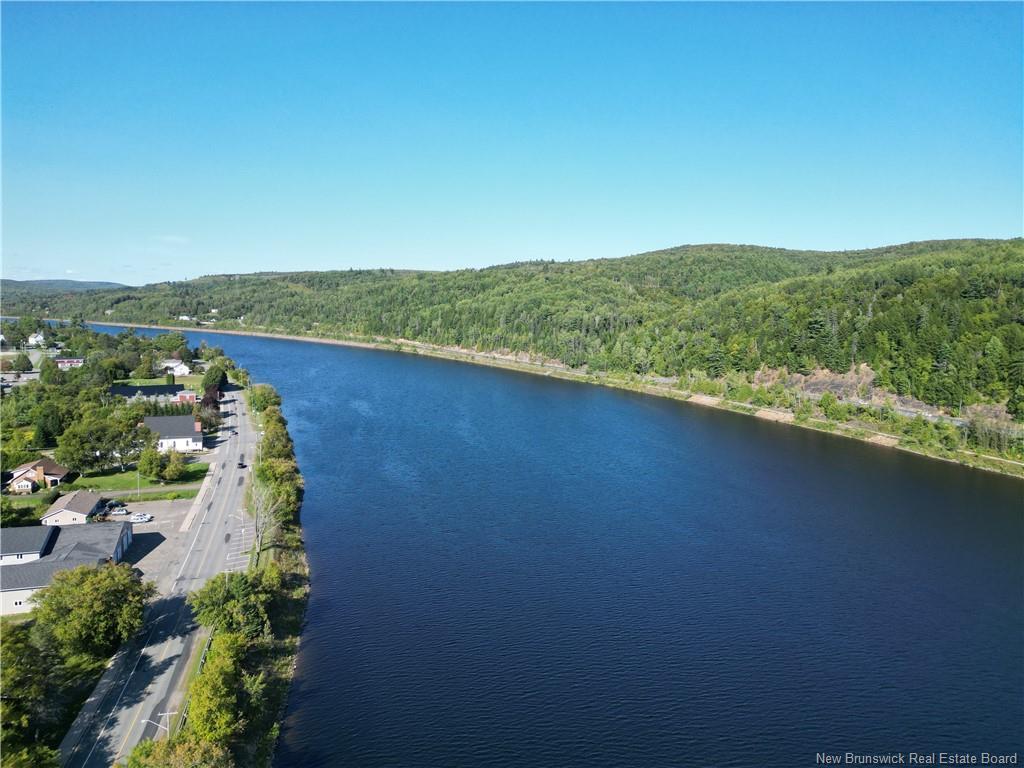 1201 West Riverside Dr, Perth-Andover, NB