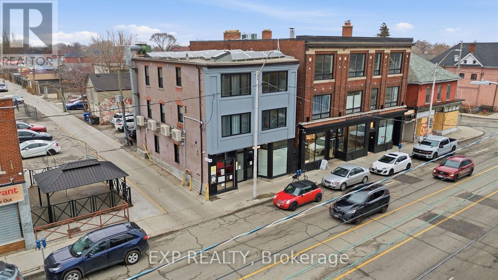 301 Barton Street E, Hamilton, ON