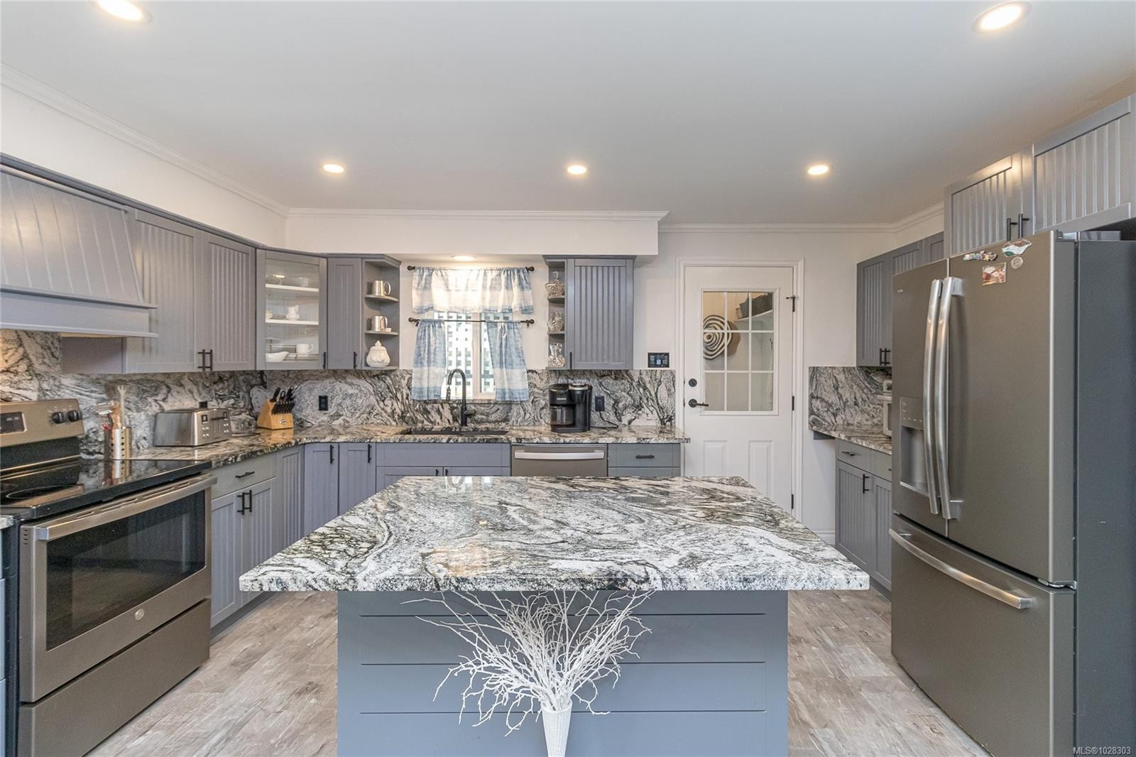 2877 Cecelia St, Chemainus, BC