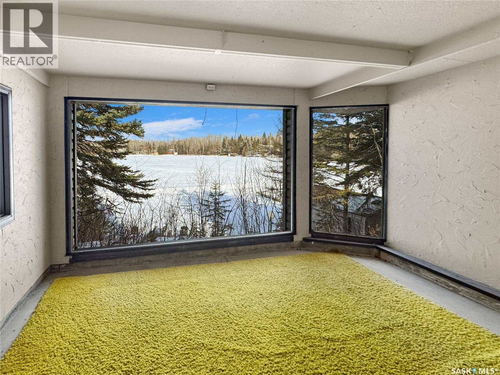 102 Lakeshore Drive, Echo Bay, SK - Indoor Photo Showing Other Room