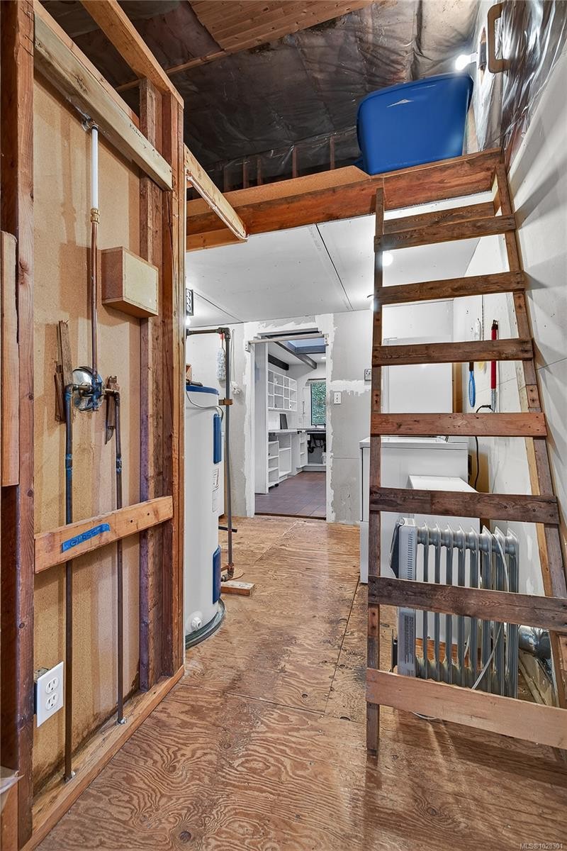 160 Sky Valley Rd, Salt Spring, BC
