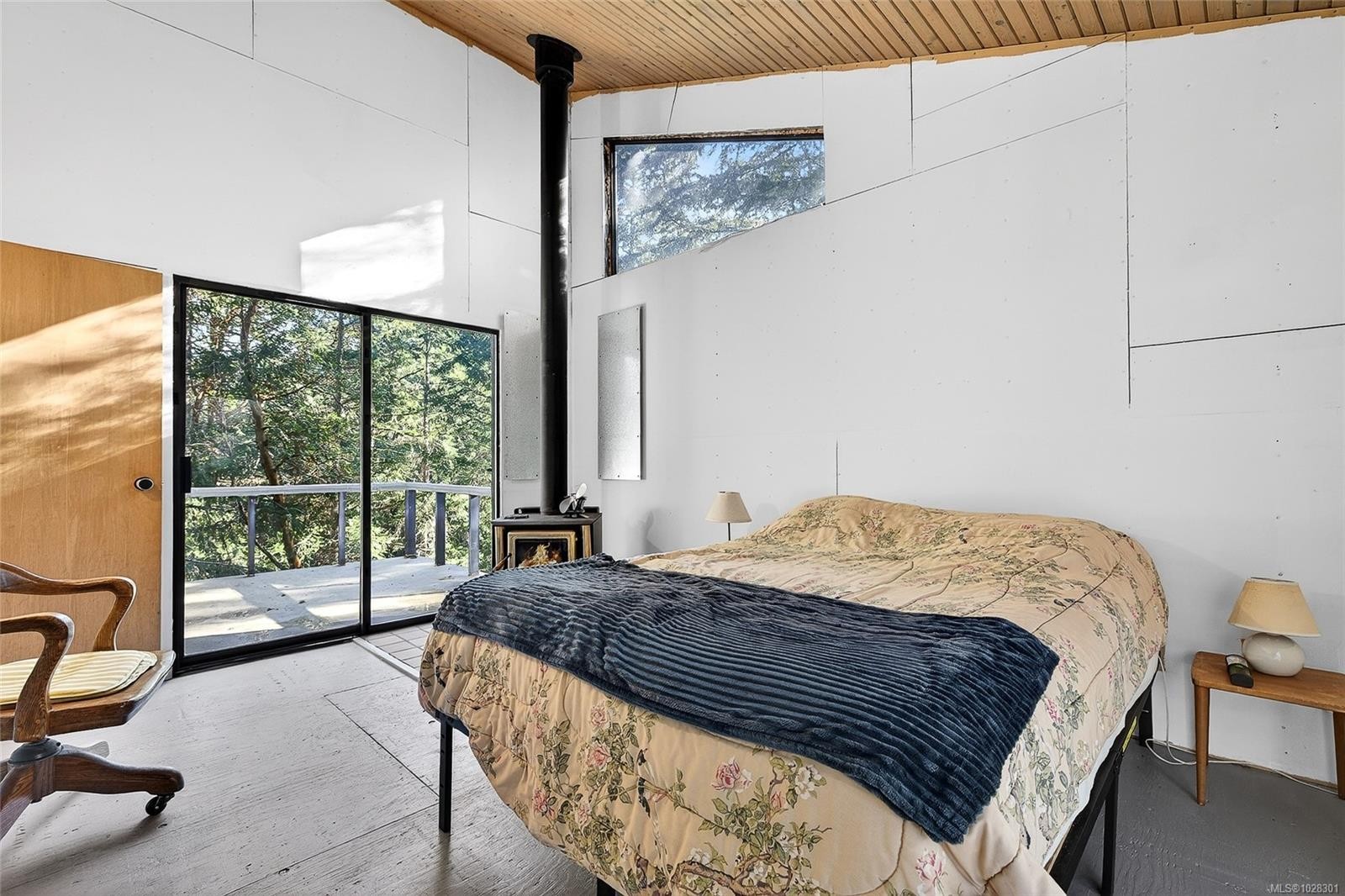 160 Sky Valley Rd, Salt Spring, BC