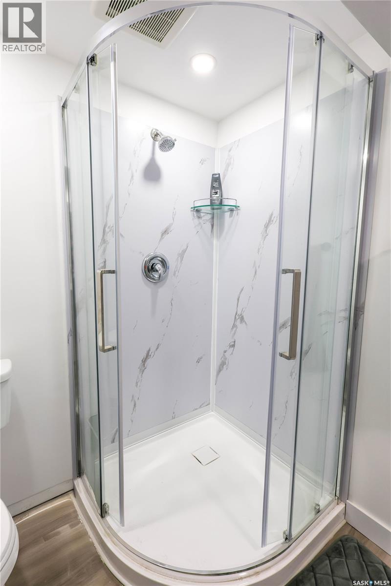 1012 4Th Street E, Prince Albert, SK - Indoor Photo Showing Bathroom