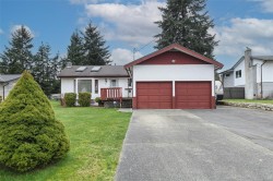 61 Salsbury Rd Courtenay, BC V9N 9L6