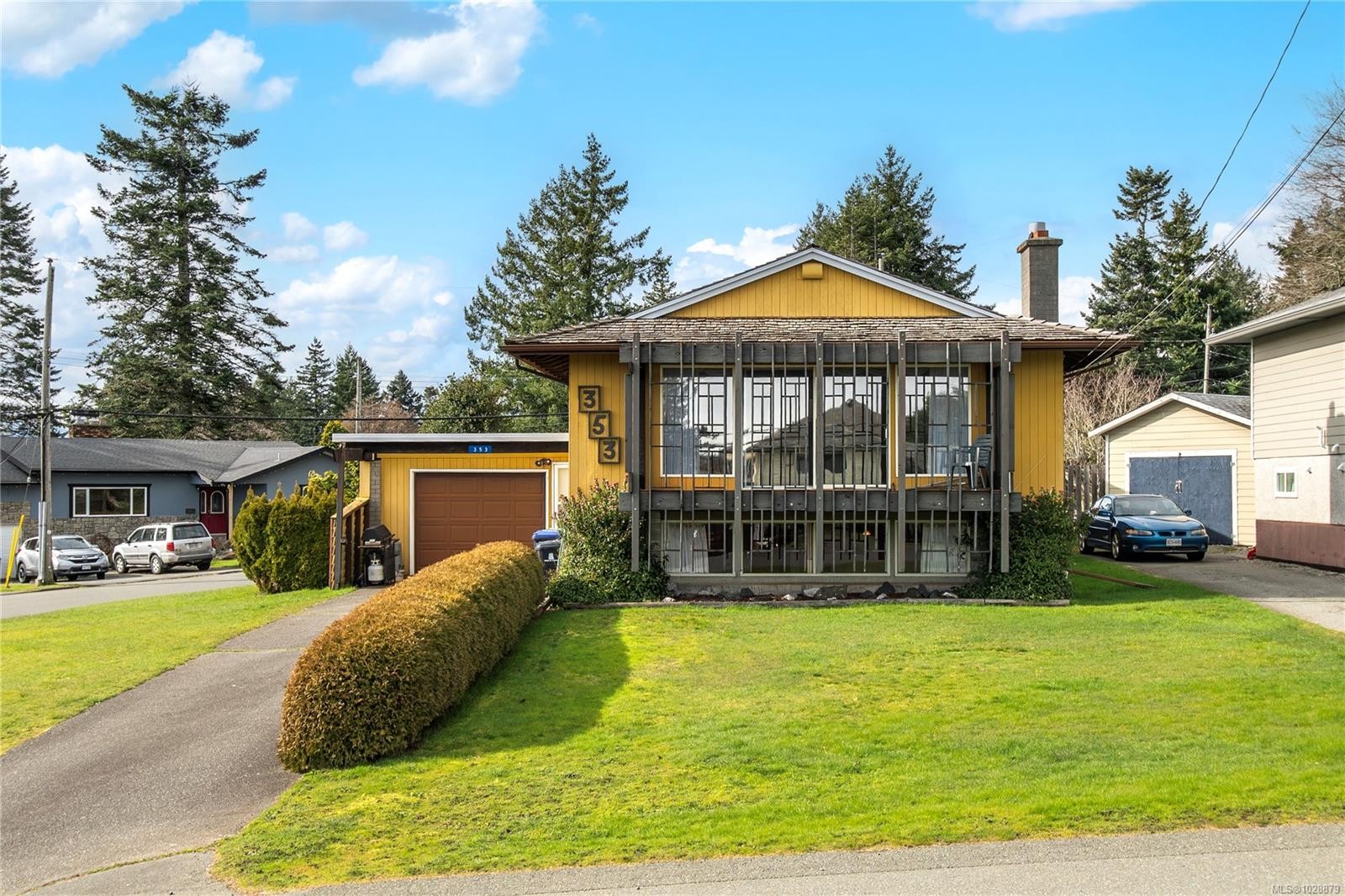 353 Aitken St, Comox, BC