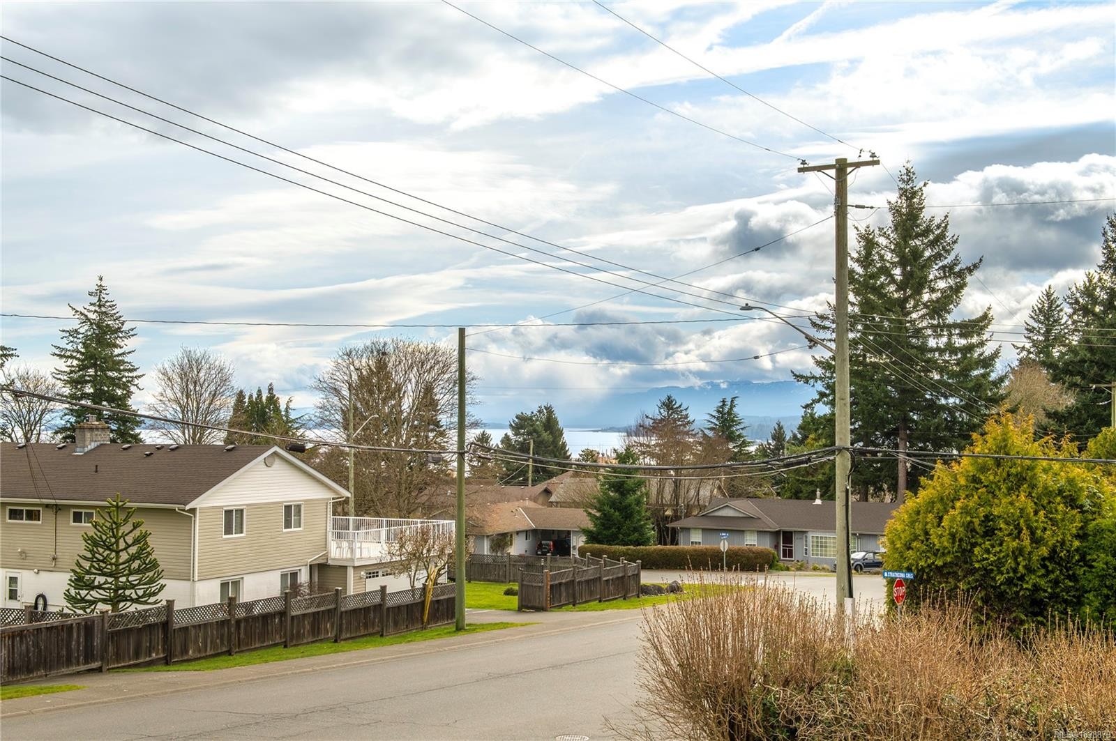 353 Aitken St, Comox, BC